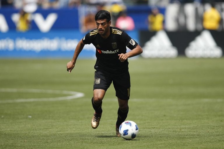 La ocasión en que Azcárraga le pidió a Carlos Vela retirarse en el América