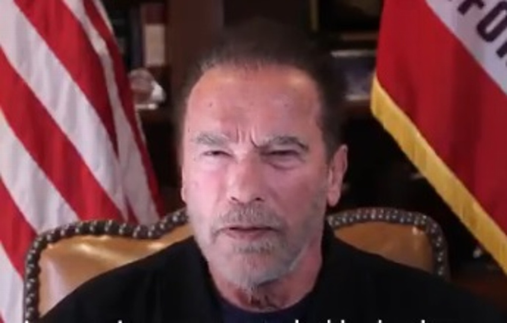 Compara Schwarzenegger a seguidores de Trump con nazis