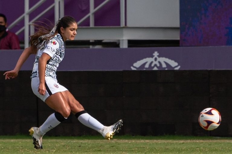 Futbolista del América es amenazada de muerte