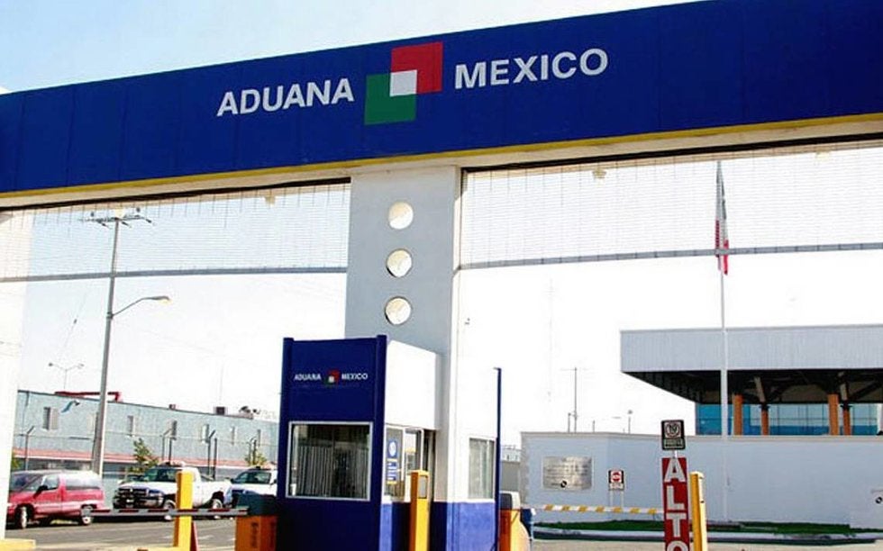 Recaudan $870 mil millones en aduanas durante 2020