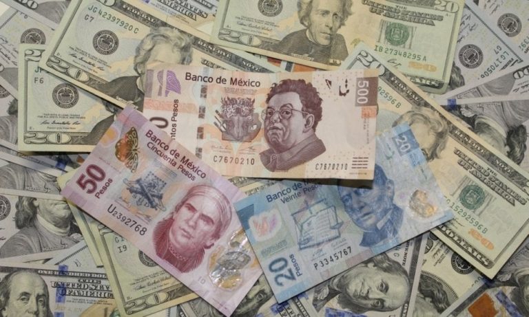 Peso retrocede 12 centavos y perfila tercera jornada con pérdidas