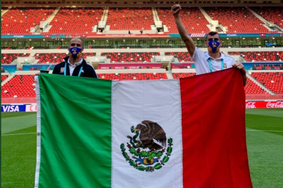 Dijeron que no representan a México... ahora Nahuel y Pizarro presumen la bandera Tricolor