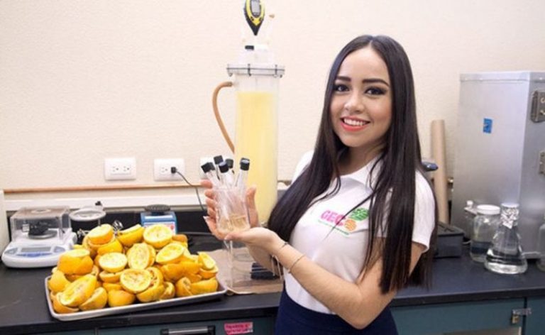 Mexicana desarrolla un bioplástico con cáscaras de naranja