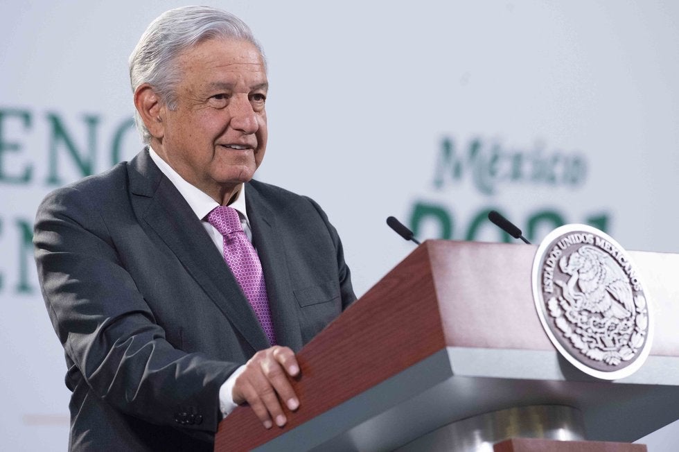 'No van a faltar vacunas, habrá 1.5 millones por semana': AMLO