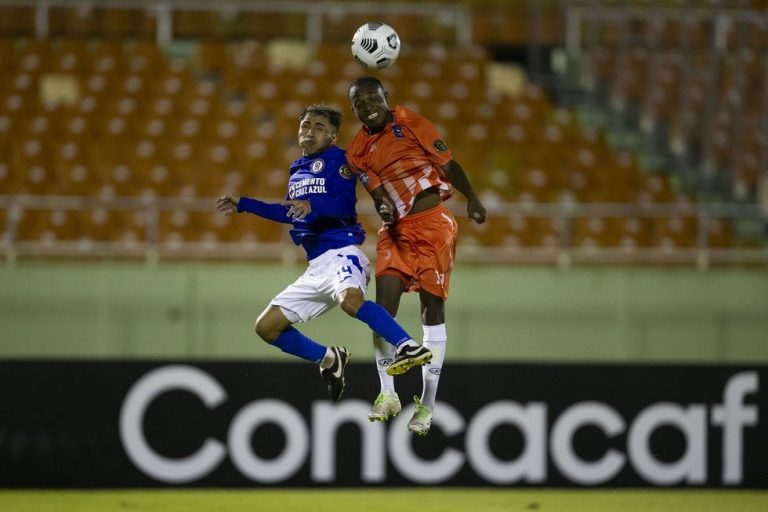 Cruz Azul no pudo con el Arcahaie de Haití