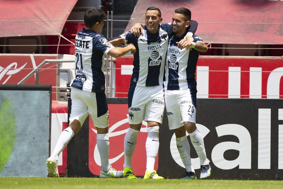 Rayados quema al Toluca en el infierno