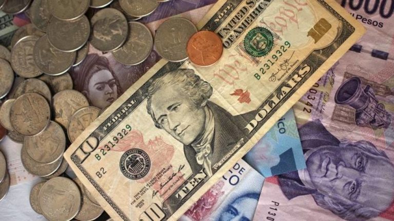 El peso, con leves cambios frente al dólar