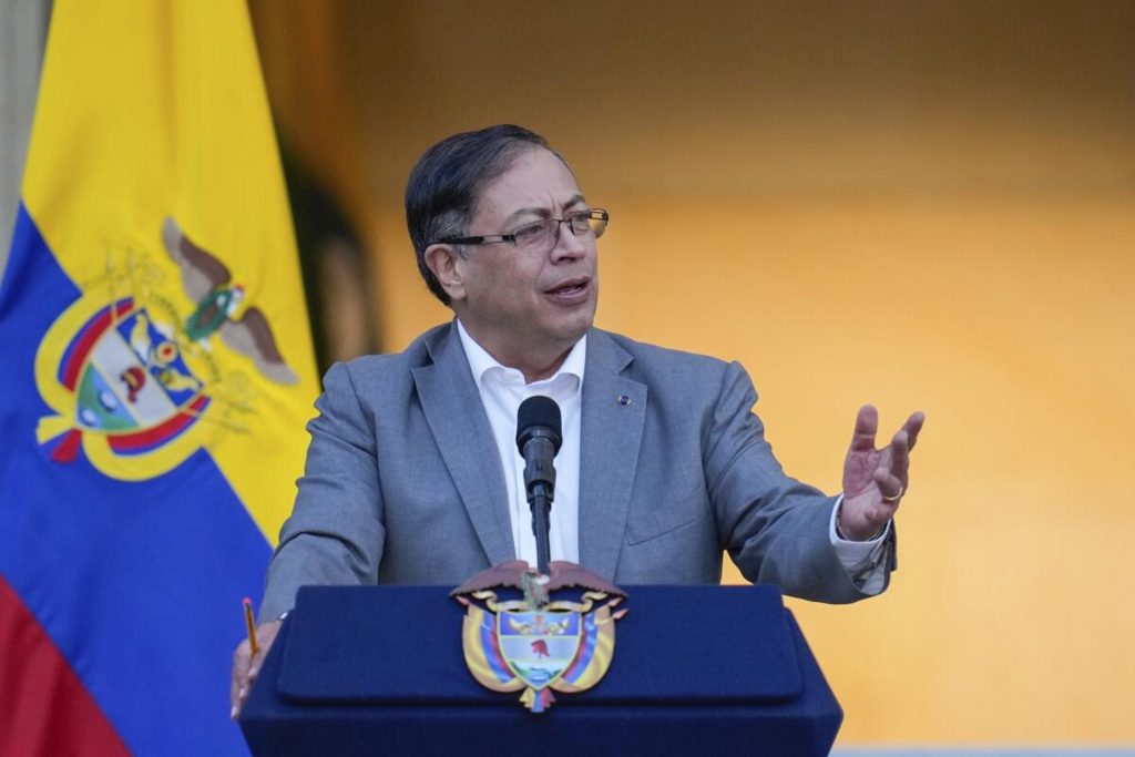 Presidente-de-Colombiael-Clarin-veracruzano.